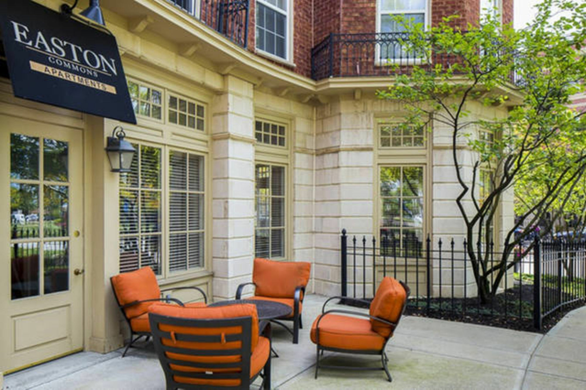 Bridgestreet At Easton Commons Aparthotel Columbus Exterior photo